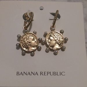 Banana Republic earrings